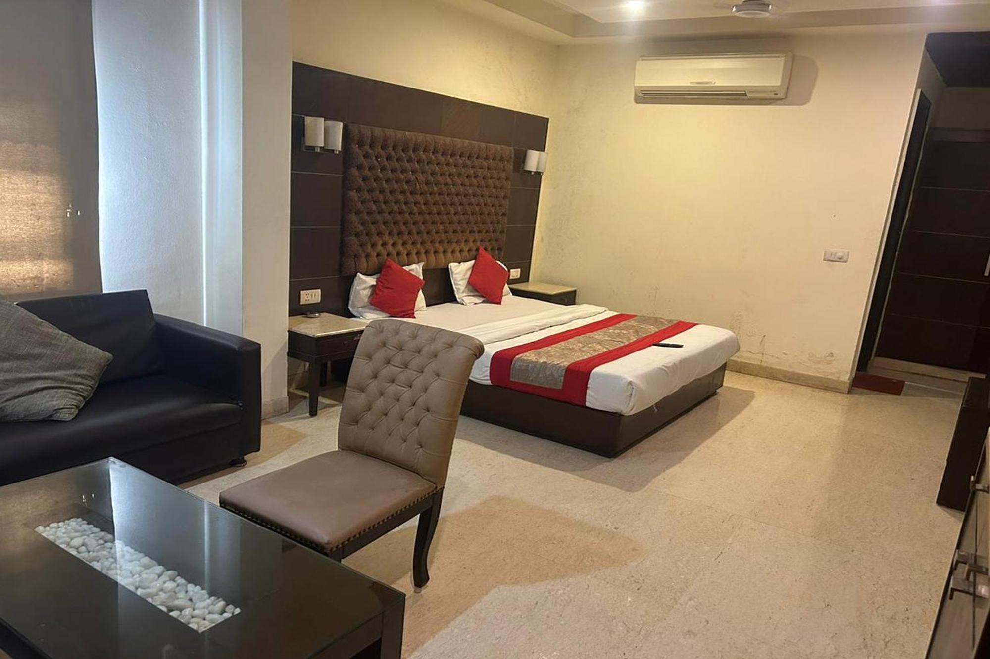 The Metropolis Guest House Near Rk Ashram Metro Station New Delhi Exterior photo