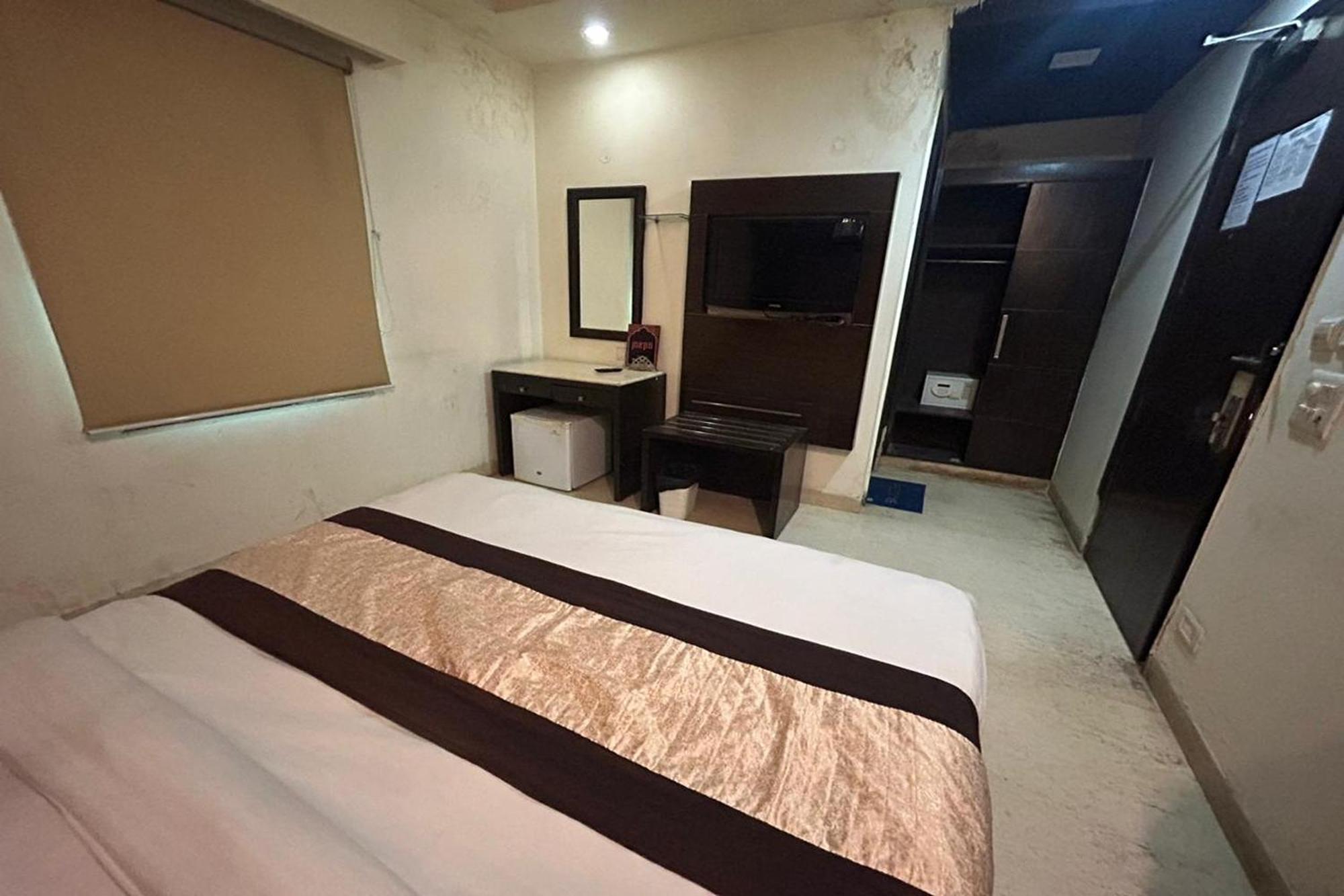 The Metropolis Guest House Near Rk Ashram Metro Station New Delhi Exterior photo