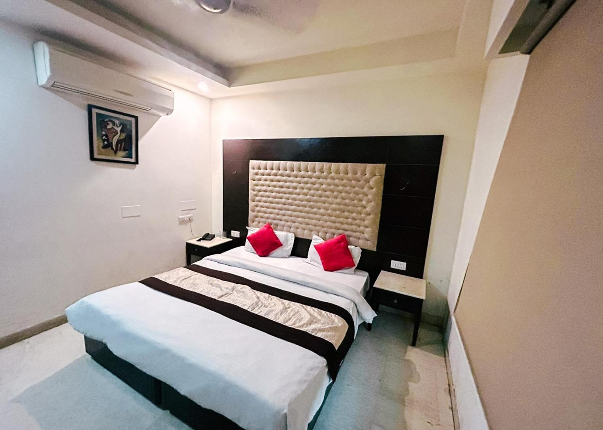 The Metropolis Guest House Near Rk Ashram Metro Station New Delhi Exterior photo